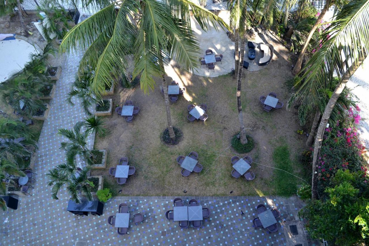Cowrie Shell Beach Apartments Official Bamburi Kültér fotó