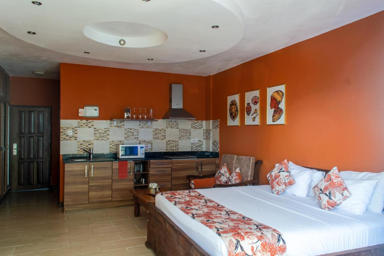 Cowrie Shell Beach Apartments Official Bamburi Kültér fotó