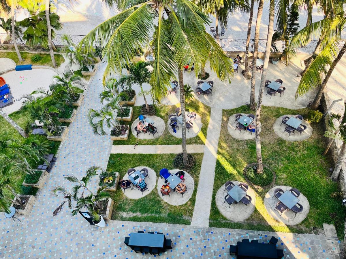 Cowrie Shell Beach Apartments Official Bamburi Kültér fotó