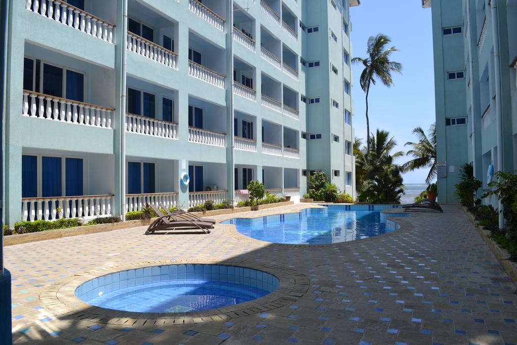 Cowrie Shell Beach Apartments Official Bamburi Kültér fotó