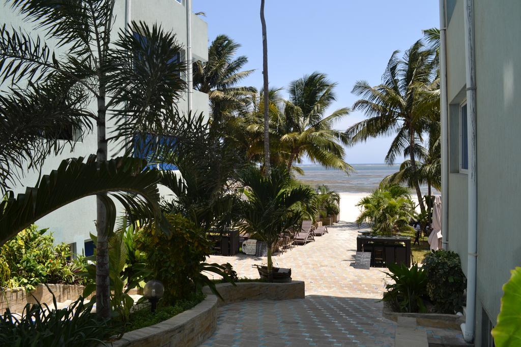 Cowrie Shell Beach Apartments Official Bamburi Kültér fotó