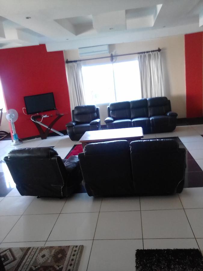 Cowrie Shell Beach Apartments Official Bamburi Kültér fotó