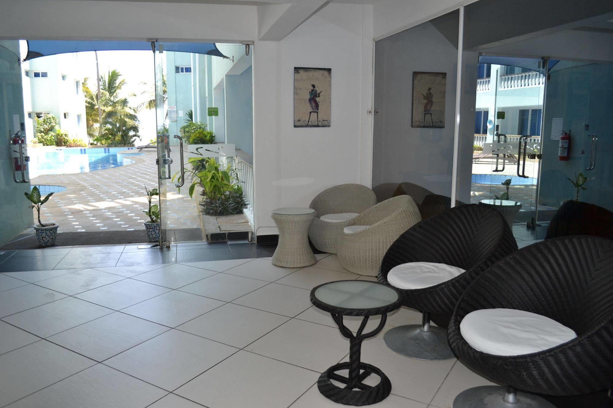 Cowrie Shell Beach Apartments Official Bamburi Kültér fotó